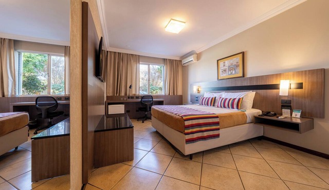 Hotel Deville Express Cascavel