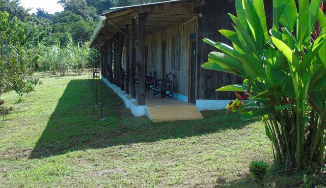 Hotel El Tesoro de Sir, Drake Bay