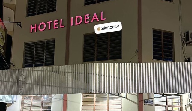 Hotel Ideal