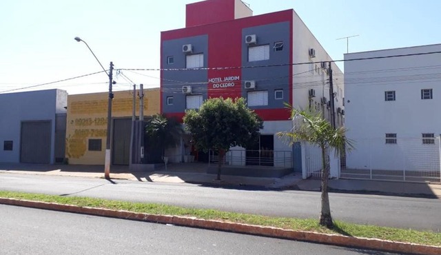 Hotel Jardim do Cedro