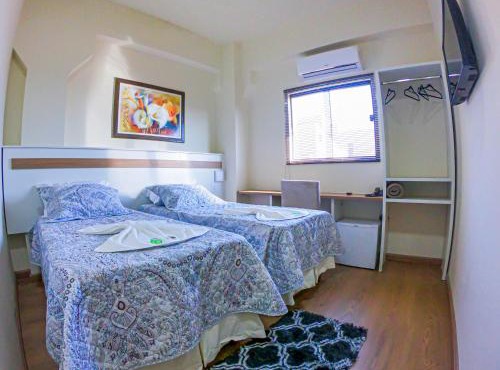 HOTEL LAGO ARARAS