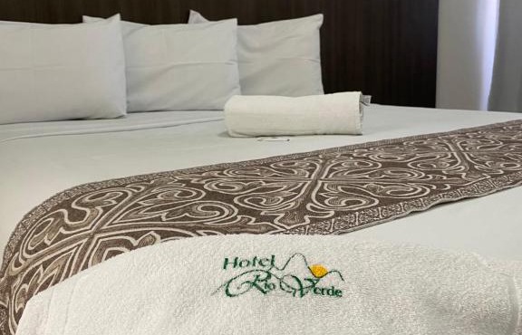 Hotel Rio Verde