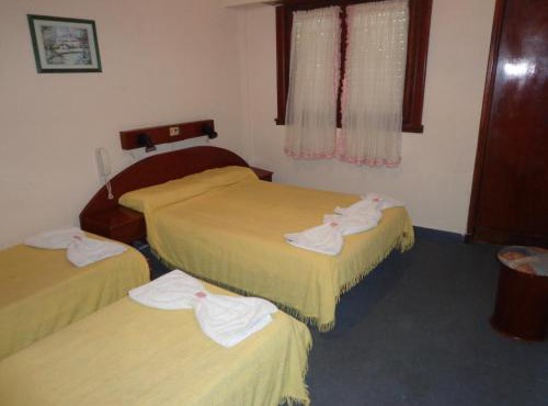 Hotel Shelter