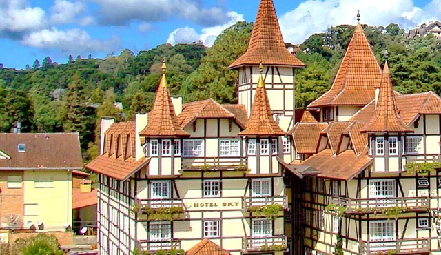 Hotel Sky