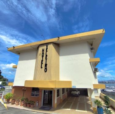 Hotel Veleiro