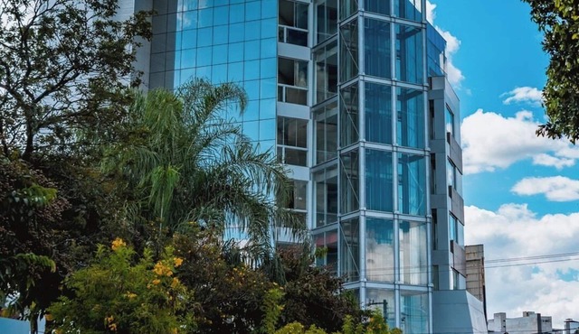 Hotel Verona Tower