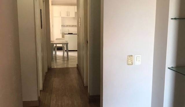 House with accommodation for up to 15 people. Swimming pool, barbecue area, event space