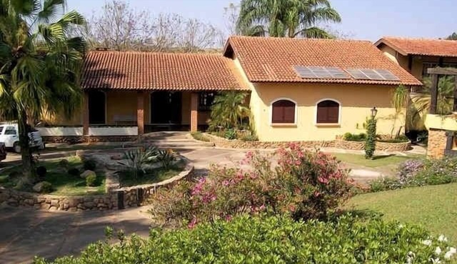 House for families and groups of up to 25 people - 6 suites