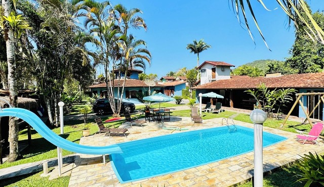 House cond. Itamambuca, split air, 60m beach, Wi-Fi, swimming pool, playground, billiards