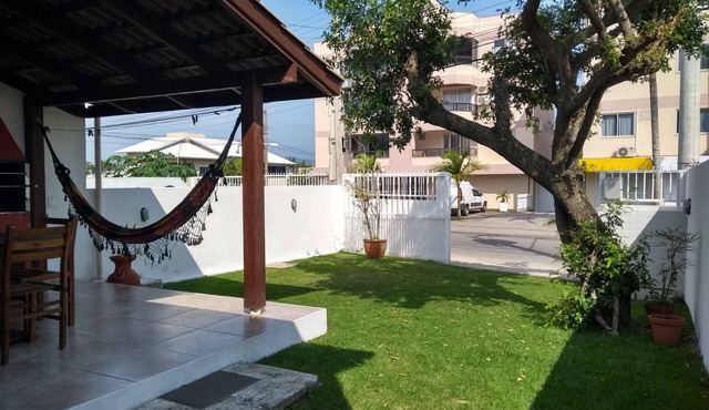 House in a great location 100 meters from the beach.