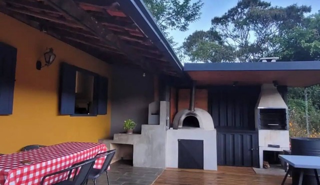 House in Ibitipoca with barbecue