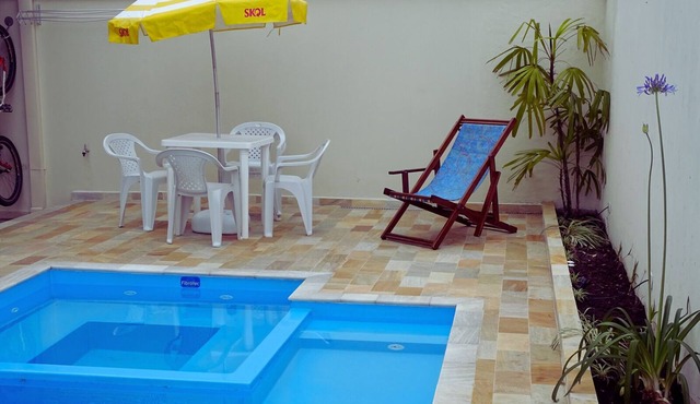 House in Peruíbe, with swimming pool and hydro - 5 min from the beach.