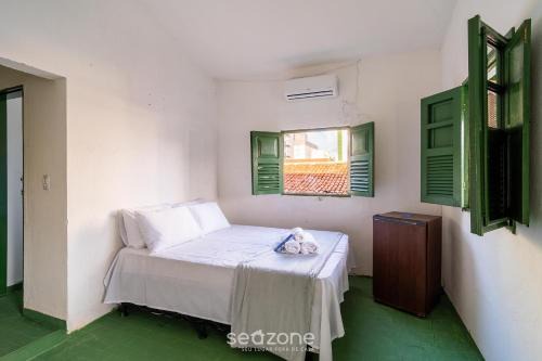 House w. 5-BR and pool 200m from the beach FPL0228
