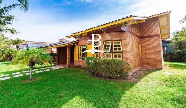 House with 1 suite - Balcony and barbecue - Outdoor pool