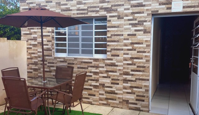 House with ample space located in a quiet area with easy access to the beach.