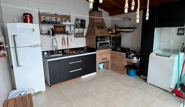 House with comfortable pool in São José