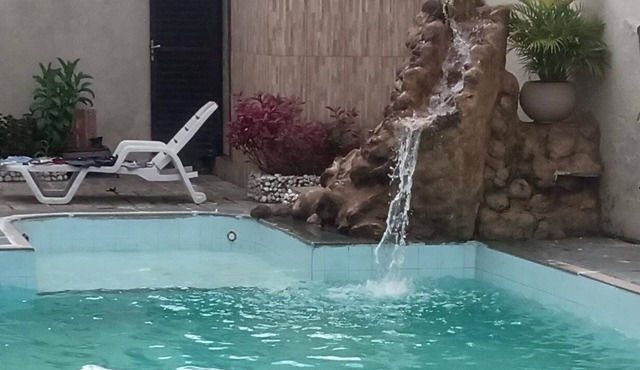House with pool COP 30