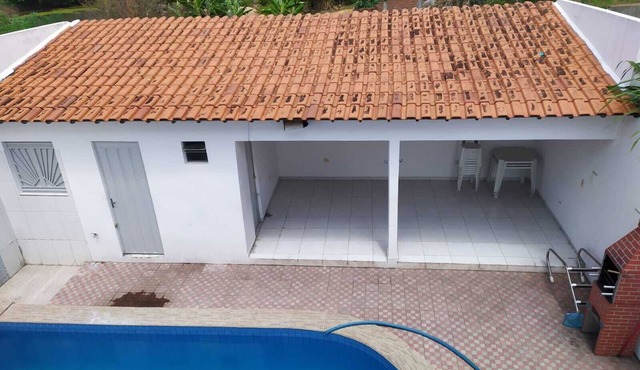 House with pool in Triunfo