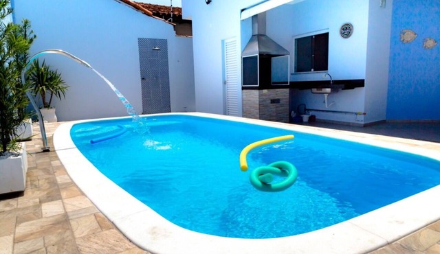*House with pool near the beach*