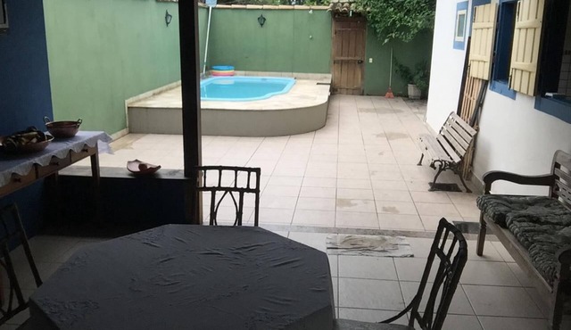 House with pool next to the historic center with 3 bedrooms, 1 suite.