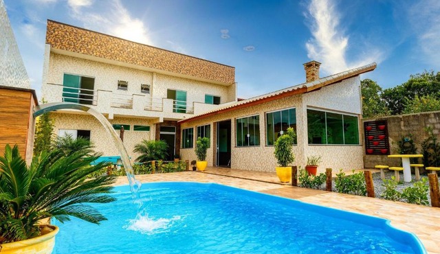 House with Swimming Pool and Barbecue area in Peruíbe with lots of comfort for 16 people
