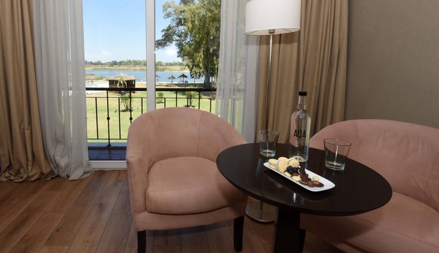 Howard Johnson by Wyndham Ezeiza Convention Center