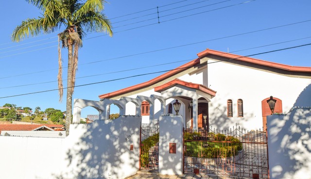 Huge House for the Whole Family in Águas de Lindóia