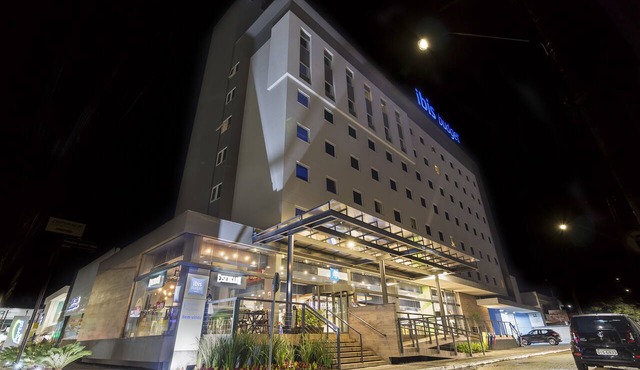 ibis budget Blumenau