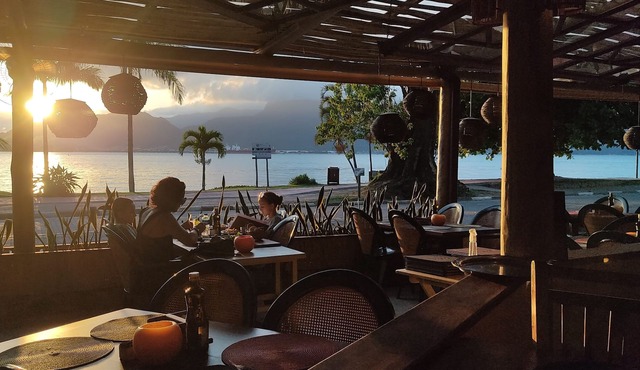 Ilha Deck Hotel