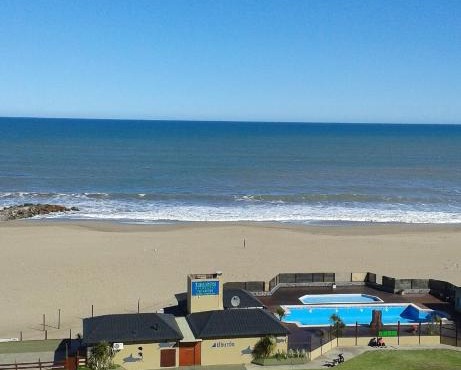 Impecable Depto Frente al Mar Cochera h 4 personas