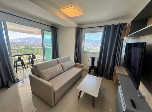 Incrível cobertura para família com 2 quartos e ar