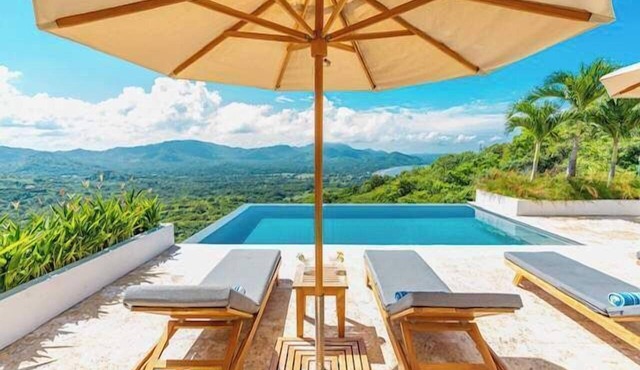 Infinity Pool & Rooftop Deck, Ocean Views in Potrero