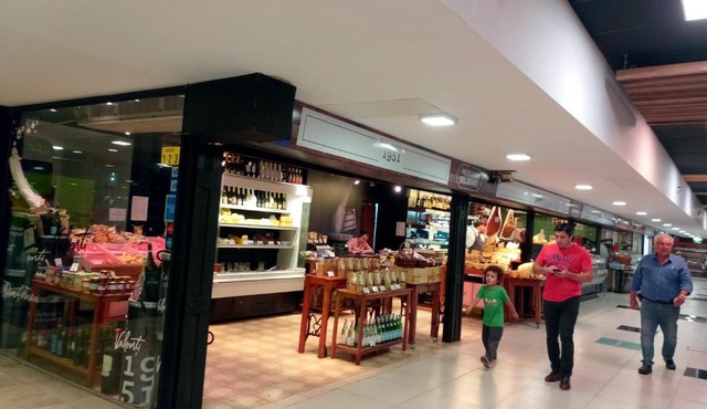 Isurus departamento completo