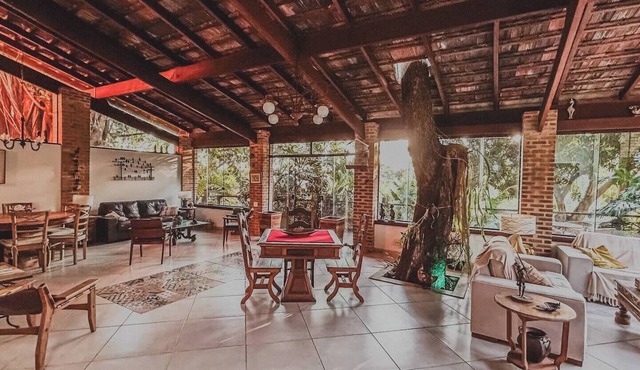 Itanhangá Mansion
