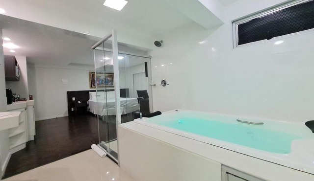 Jacuzzi Privativa no Coração da Pampulha