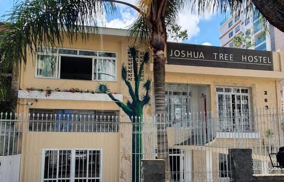 Joshua Tree Hostel - Curitiba