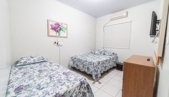 Kitnet 20% off, Full Kitchen, up to 4 Guests, Jr Catito