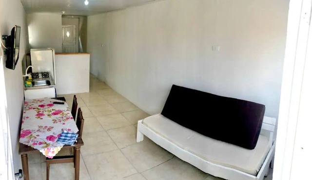 Kitnet a 150m da Praia