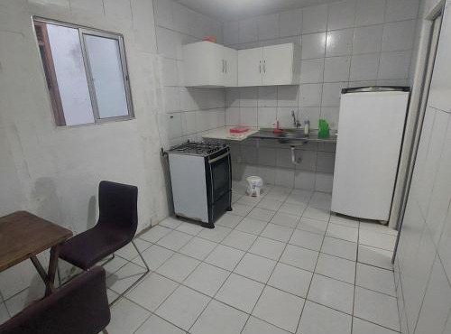 Kitnet inteiro 8 min a pé praia Ponta negra