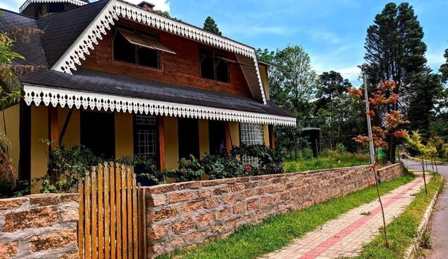 KolonieBurg - Castelinho da Colônia em meio a Natureza