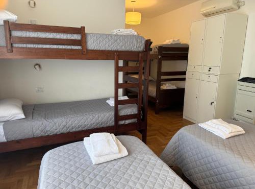 La Via Hostel