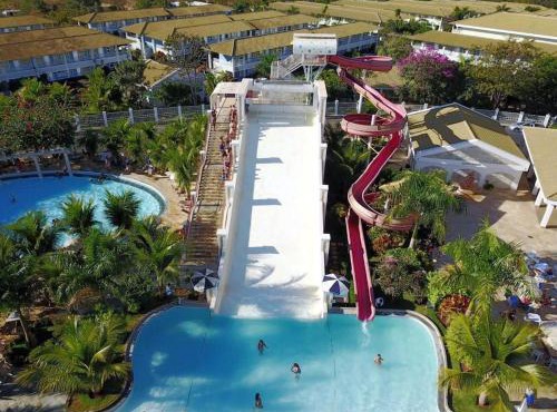 Lacqua DiRoma Park Aquatico 24h, com um dia incluso no Lagoa Eco Praia