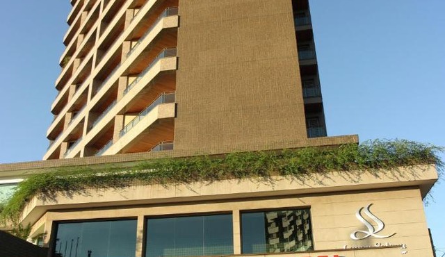 Lagoa Serena Flat Hotel