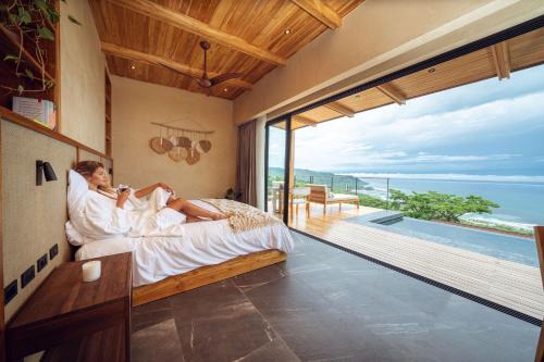 LALOON Luxury Suites - Adults Only