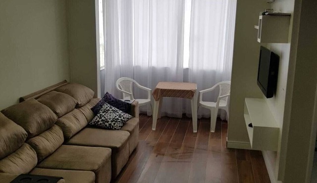 Large and furnished apartment. Central location and 150 meters from the beach.