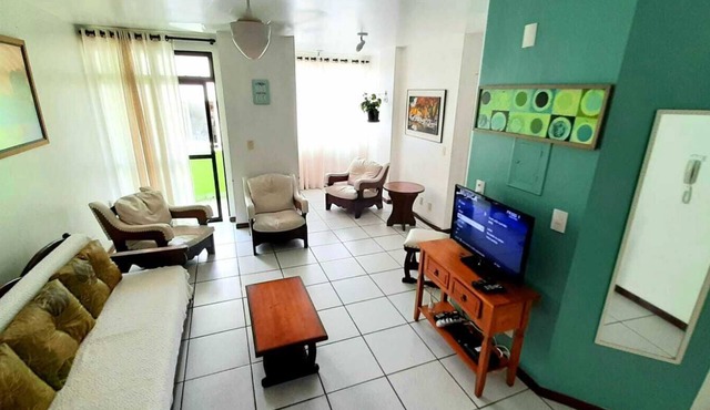 Large 2-story apartment, duplex penthouse, right on the sand of Ingleses beach!