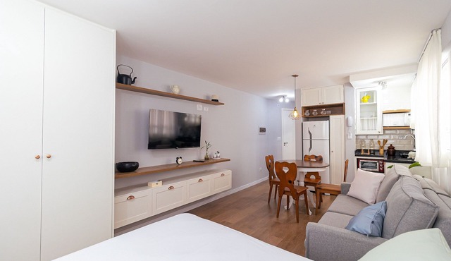 Large apartment close to USP