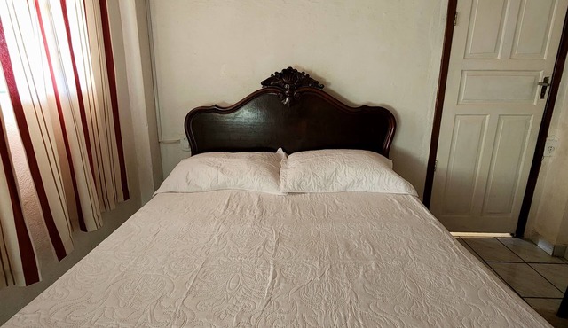 Large house in the center of Paty do Alferes, 20 minutes from the Dinosaur Park