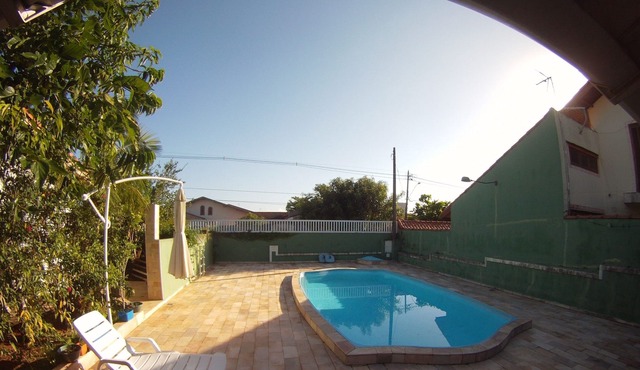 Large house with pool, 800 meters from the beach
