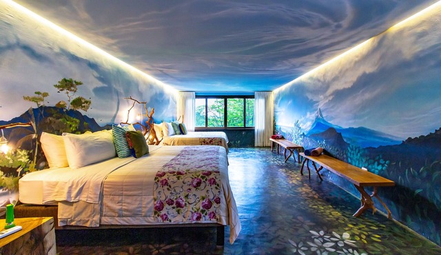 Latica Lodge
